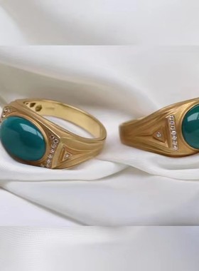 仿高瓷绿松石蛋面戒指女士镀18K金镶嵌细钻复古时尚大气百搭气质