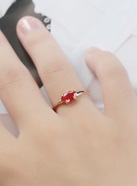 女银小众新款原创小众红唇戒指
