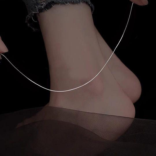 Simple and high-end stylish snake bone ankle chain