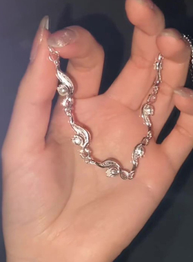 超仙银色铃兰花波浪手链女小众