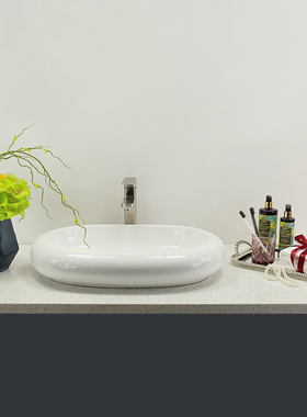 北欧风格卫浴组合套装样板房