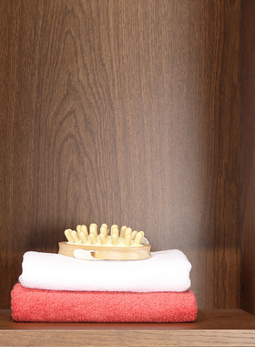 卫生间壁龛样板房化妆品乳液瓶罐