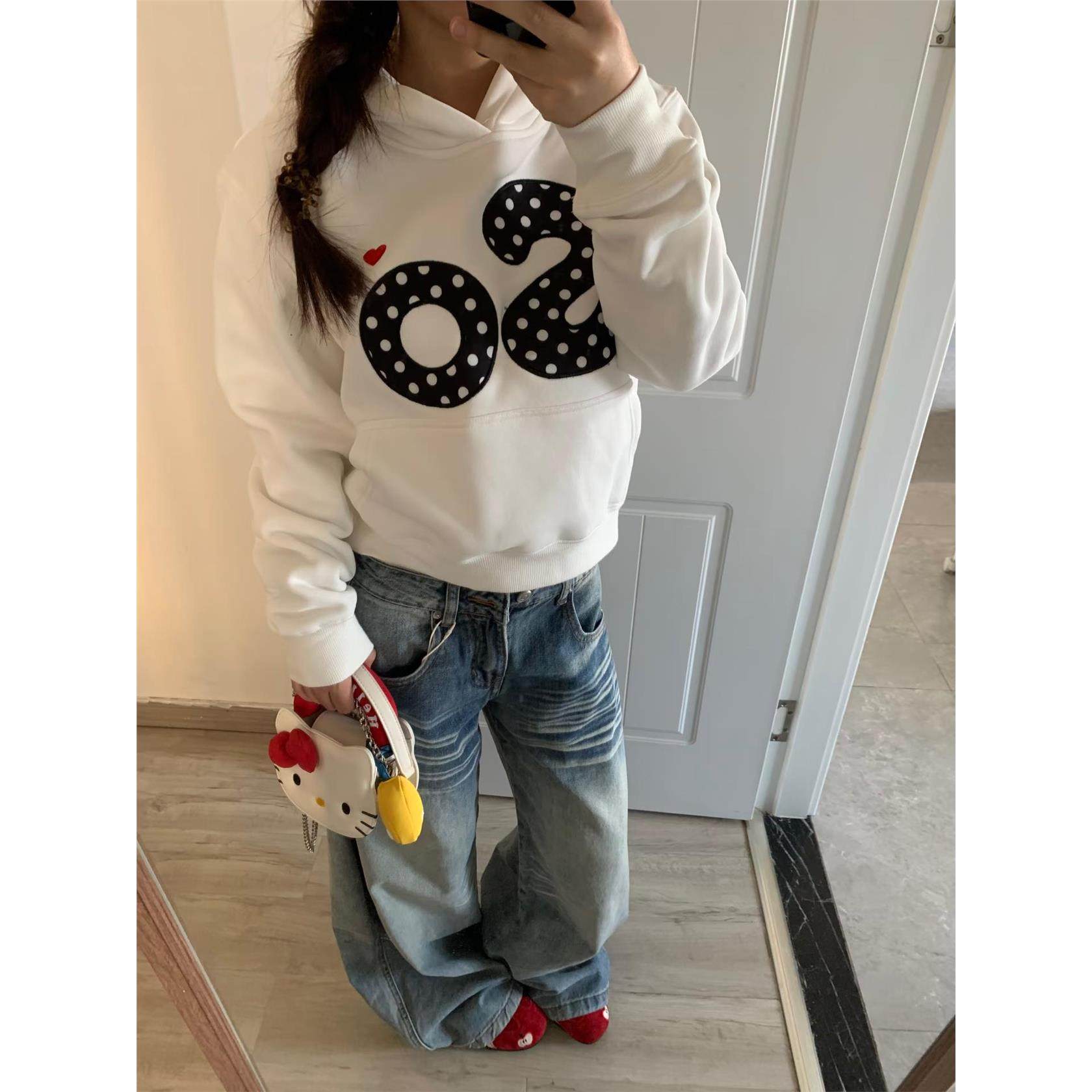 美式重磅连帽加绒短款卫衣女秋冬慵懒风波点字母刺绣贴布百搭上衣,淘宝优惠券,粉丝福利购,淘宝优惠卷