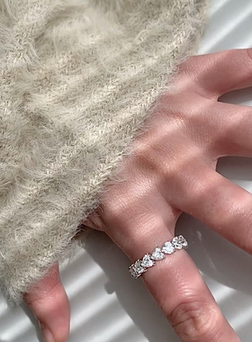 柏诗艾菲高碳钻S925戒指ins女S925银爱心叠戴简约经典小众戒指