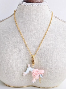 时尚可爱  粉白色贵妇狗 吊坠--J8096