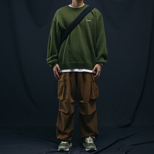 BananaClub 秋冬酒红色趣味刺绣休闲套头情侣限定针织衫毛衣 - 图2