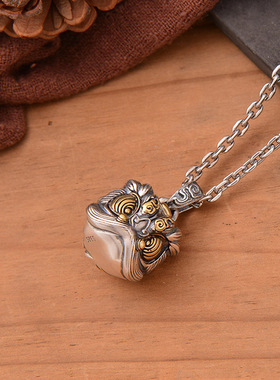 种花家无事牌新款中国风复古醒狮吊坠项链个性小众时尚设计高级