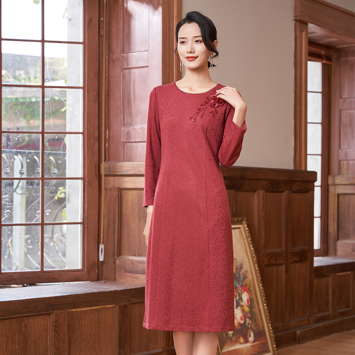 马天奴春秋新款橘红色提花绣花连衣裙婚宴长裙喜婆婆礼裙子气质