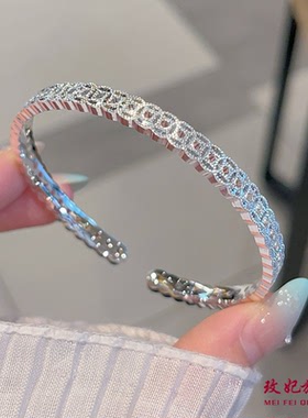 蝴蝶铜钱开口纯银手镯女百搭时尚