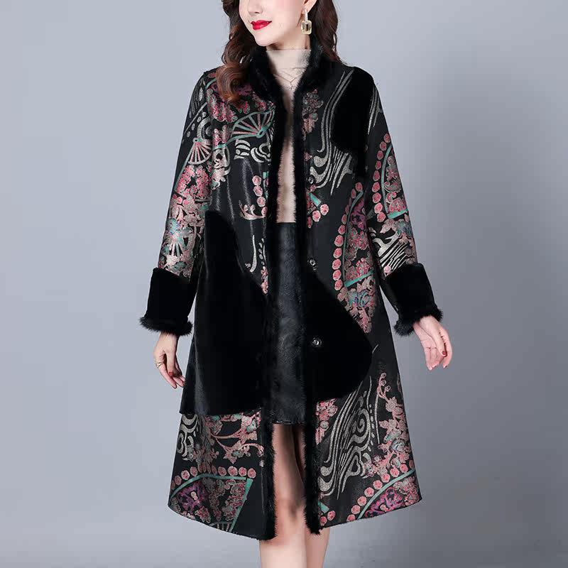 水貂毛妈妈外套两面穿新款秋冬 妃娅蜜中老年女装