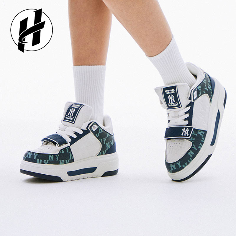 MLB Chunky Liner学长鞋男复古印刻暗纹老花厚底增高低帮板鞋女 - 图1