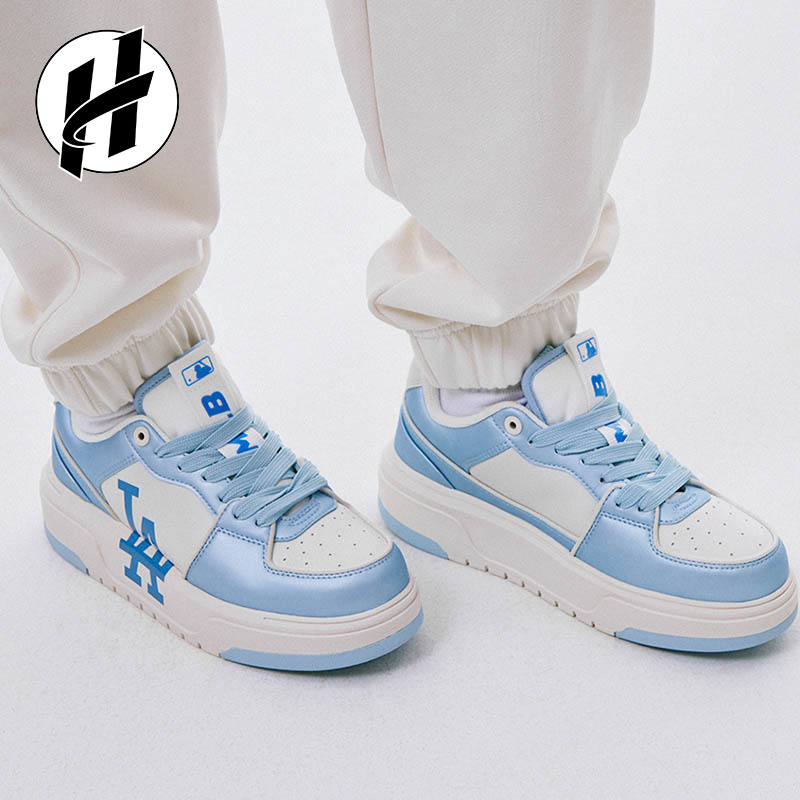 MLB Chunky Liner学长鞋男复古印刻暗纹老花厚底增高低帮板鞋女 - 图2