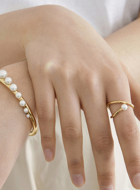 ins潮风小众设计缠绕珍珠戒指