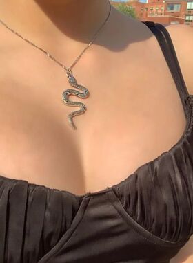 New Ladies Snake Necklace New Animal Design Pendant