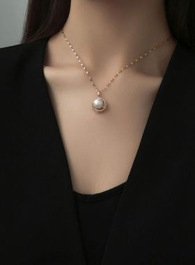 New In Korean Fashion Luxury Flower Pearl Pendant Choker