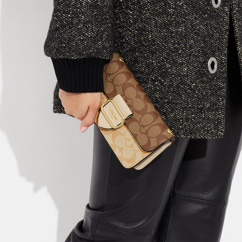  御恒通国际箱包海外女士包袋