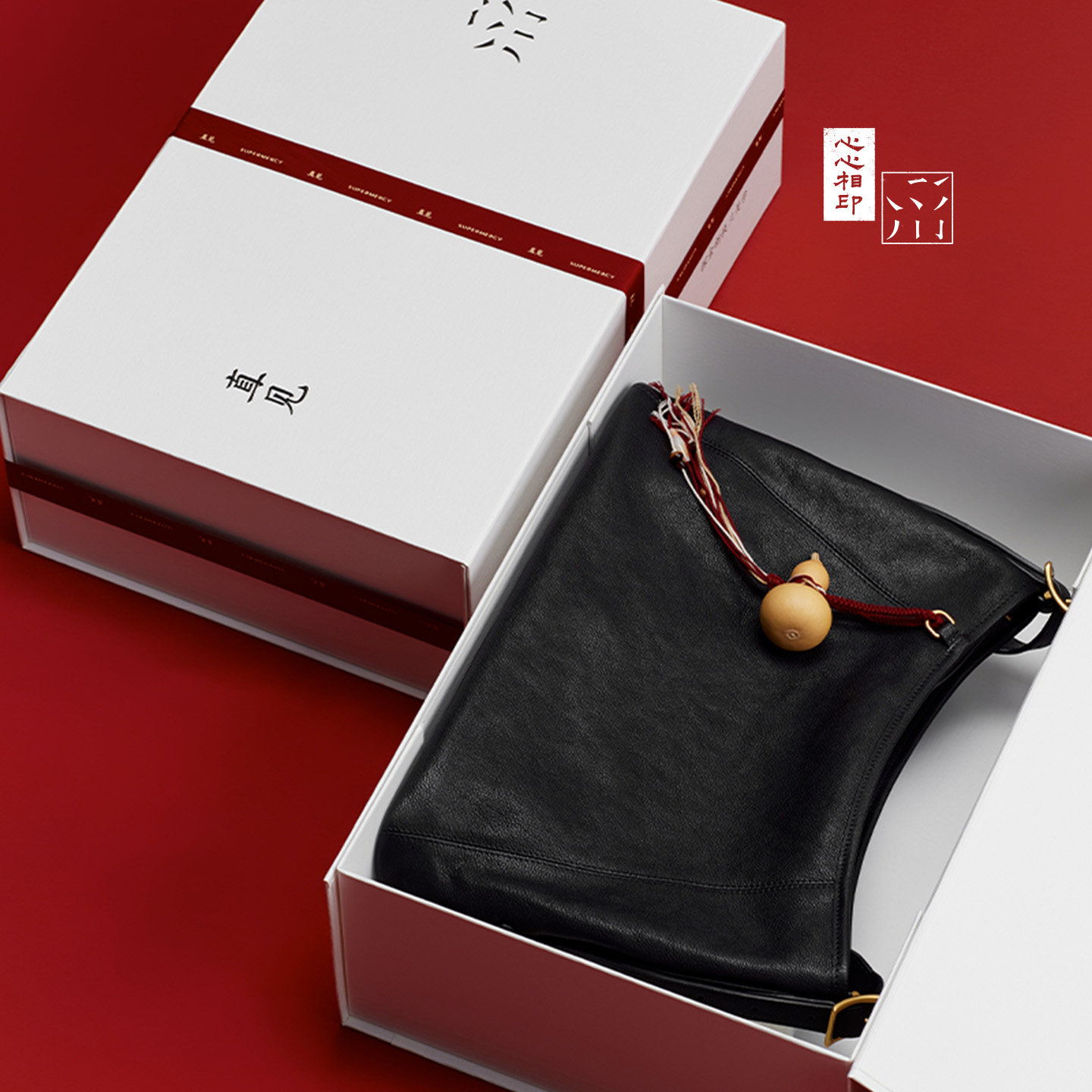 【徐艺洋同款】直见一撇风骨hobo中号植鞣小牛皮单肩斜冬女包包,淘宝优惠券,粉丝福利购,淘宝优惠卷