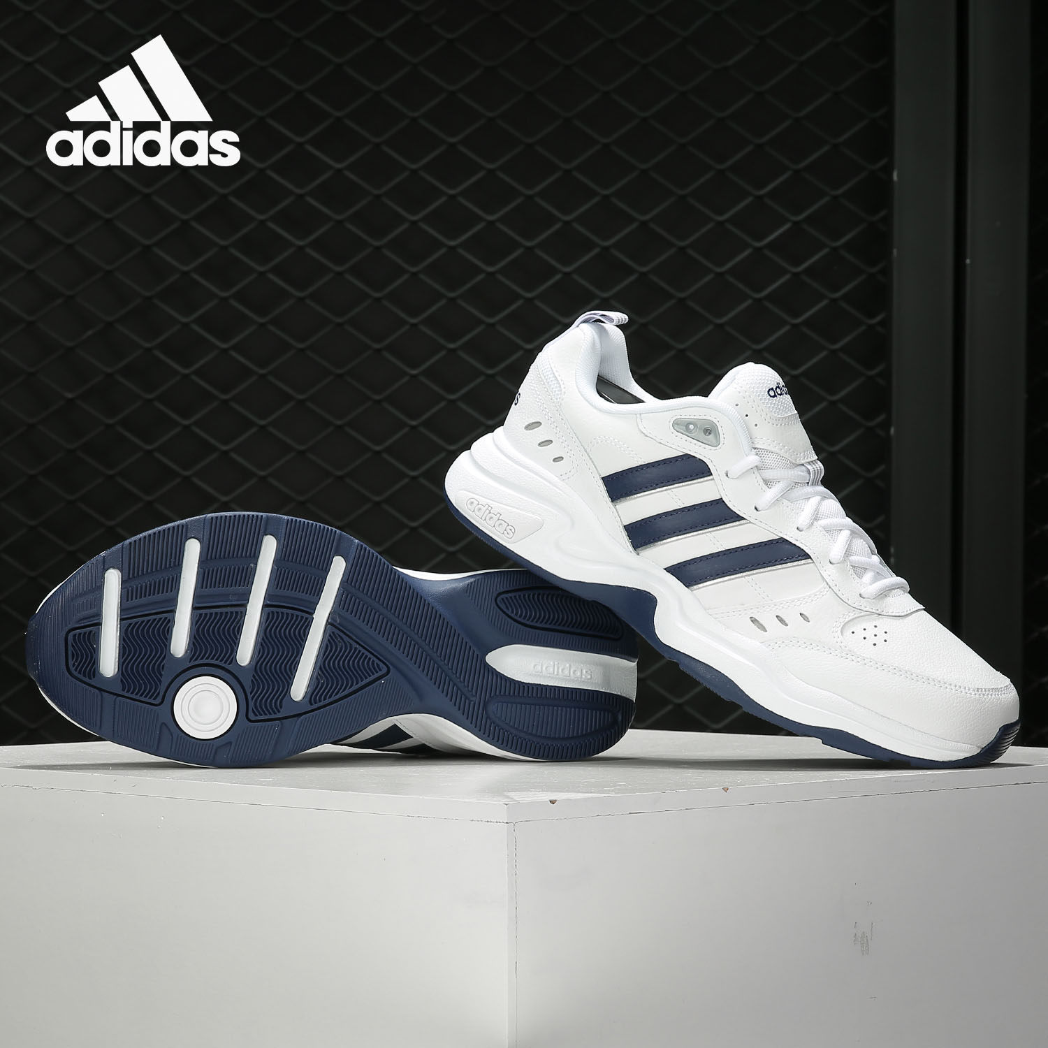Adidas/阿迪达斯正品白色透气轻便男子秋季新款缓震跑步鞋EG2654 - 图1