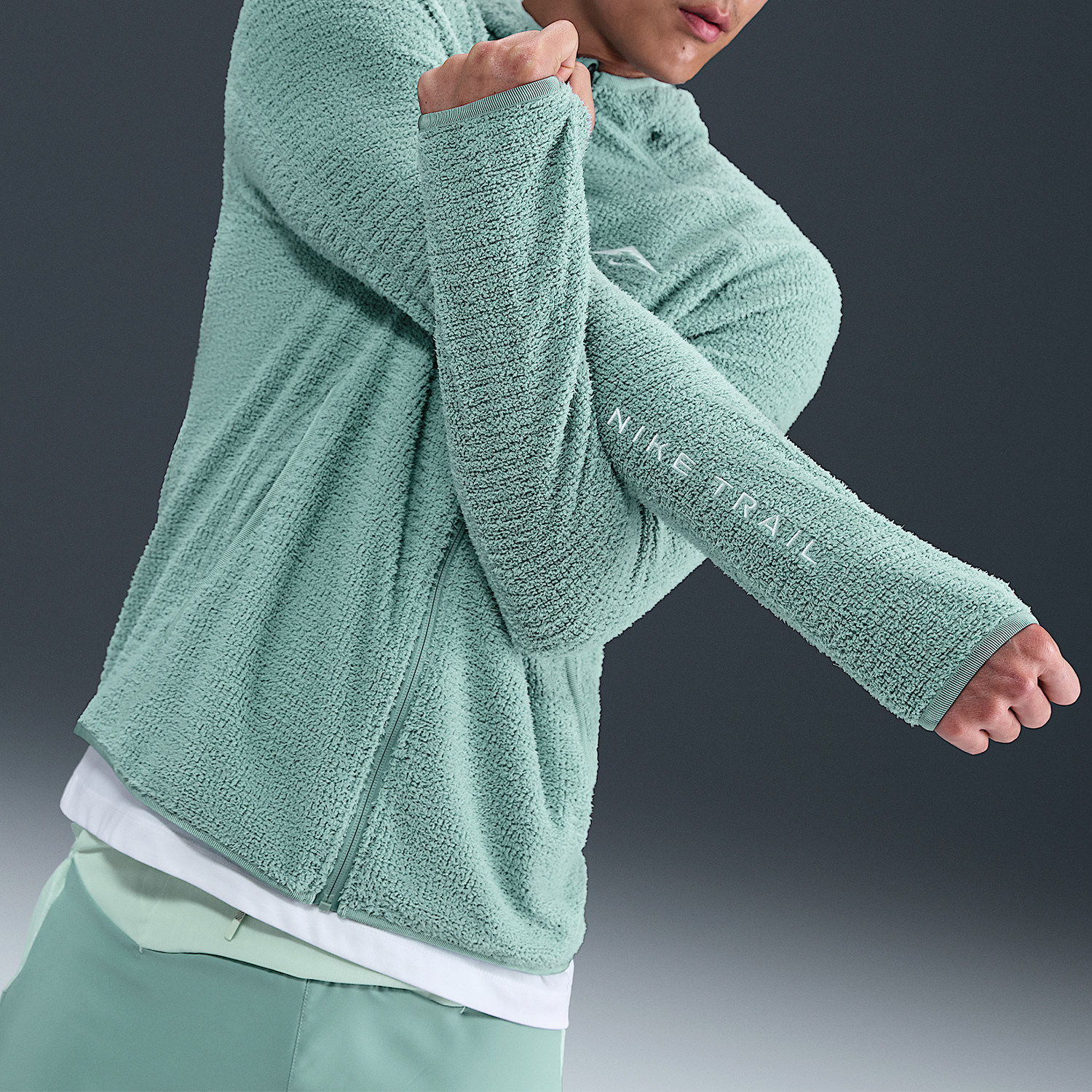 Nike/耐克正品Trail Dri-FIT 男士运动越野加绒夹克HV2665-017 - 图2