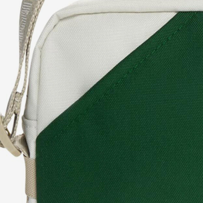 Under Armor's authentic new men's and women's outdoor leisure portable storage sports crossbody bag 1364192-301