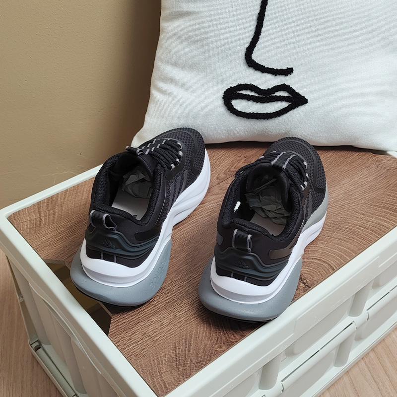 Adidas/阿迪达斯官方正品AlphaBounce +男女运动透气跑步鞋HP6144 - 图2