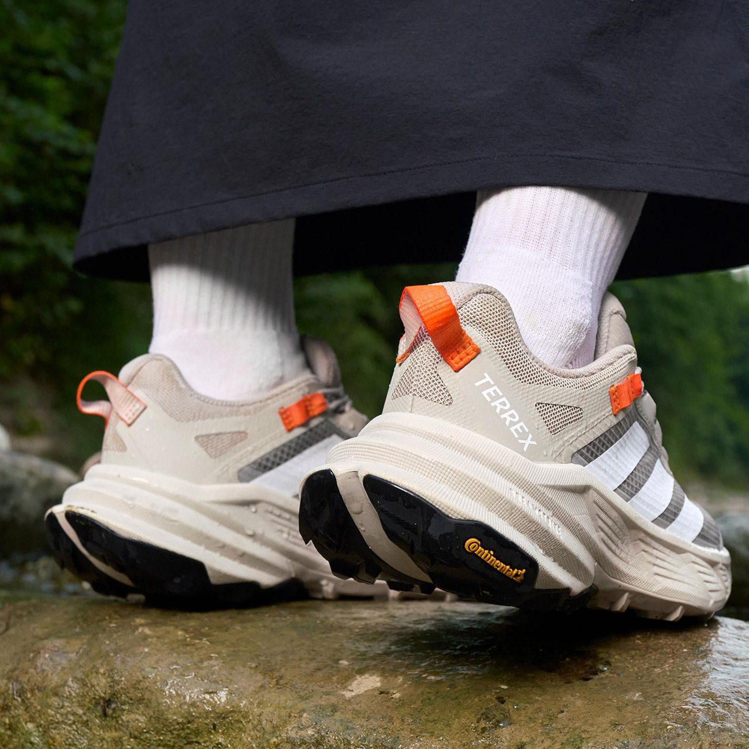 Adidas/阿迪达斯正品FREEHIKER SL男女耐磨徒步运动跑步鞋HQ4883 - 图0