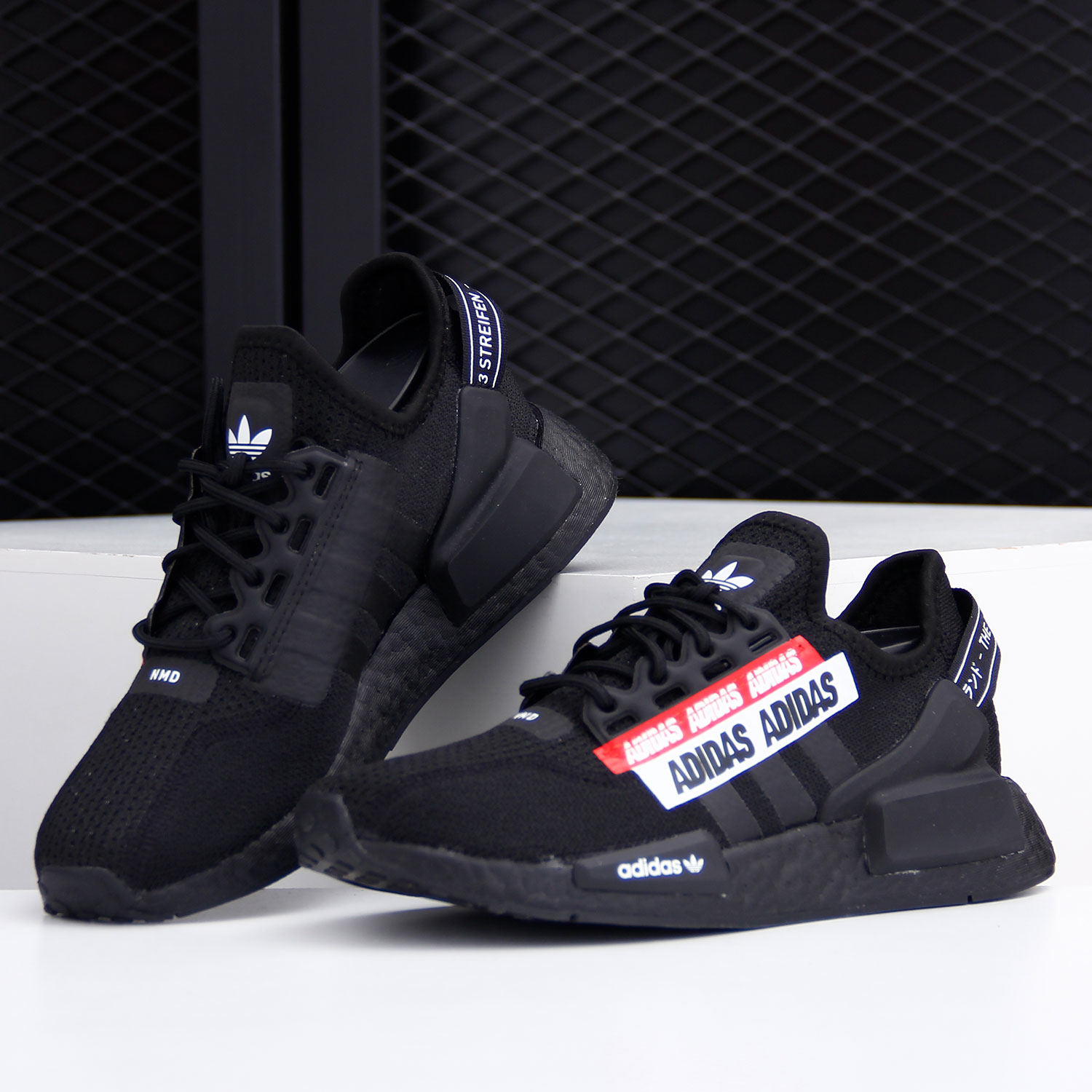 Adidas/阿迪达斯官方正品 三叶草NMD_R1.V2 男女休闲运动鞋H01589 - 图1