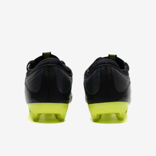 UA/安德玛正品新款男女同款低帮时尚抓地透气足球鞋3027707-001 - 图1