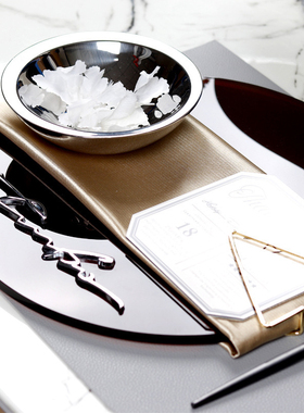 北欧样板房间餐具套装亚克力