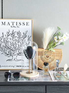 绿色系女士样板房衣帽间装饰品摆件衣服衣柜软装服饰梳妆台小配饰