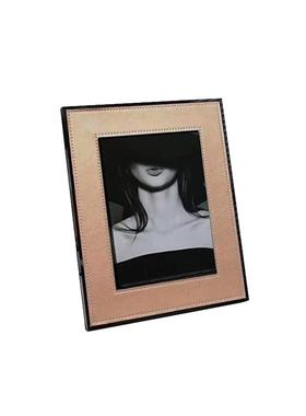 现代样板房艺术设计家居床头柜软装搭配饰品摆件创意相框道具摆件