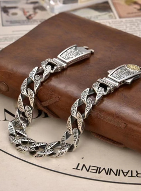 新款潮复古狮子头霸气个性嘻哈男