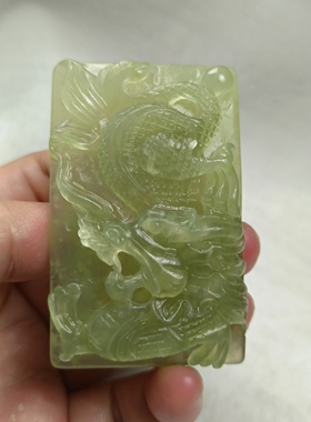 天然岫玉花玉龙牌吊坠一物一图