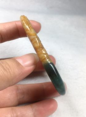 岫岩玉蓝水山水牌吊坠