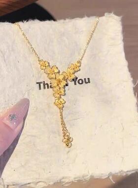 仿金婚嫁手镯订婚仿真五金首饰结婚摆台项链手镯婚宴假三金定亲套