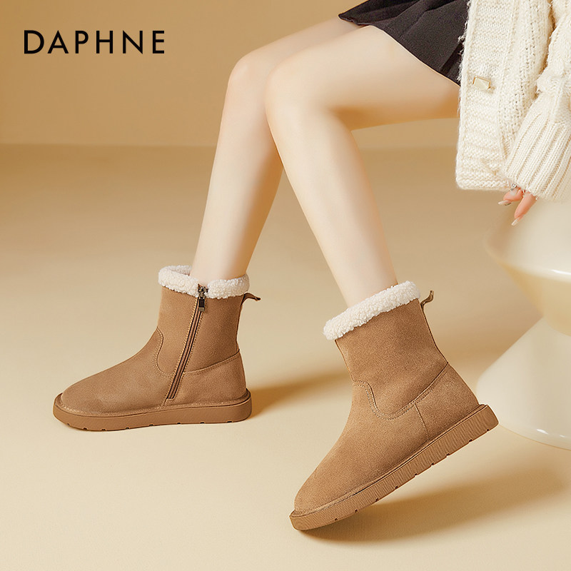  达芙妮时尚雪地靴