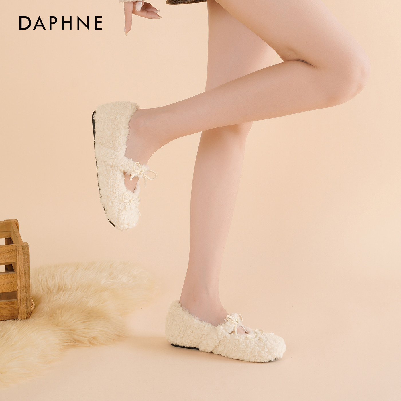 达芙妮加绒毛毛鞋女外穿2025秋冬新款玛丽珍鞋保暖棉鞋蝴蝶结单鞋,淘宝优惠券,粉丝福利购,淘宝优惠卷