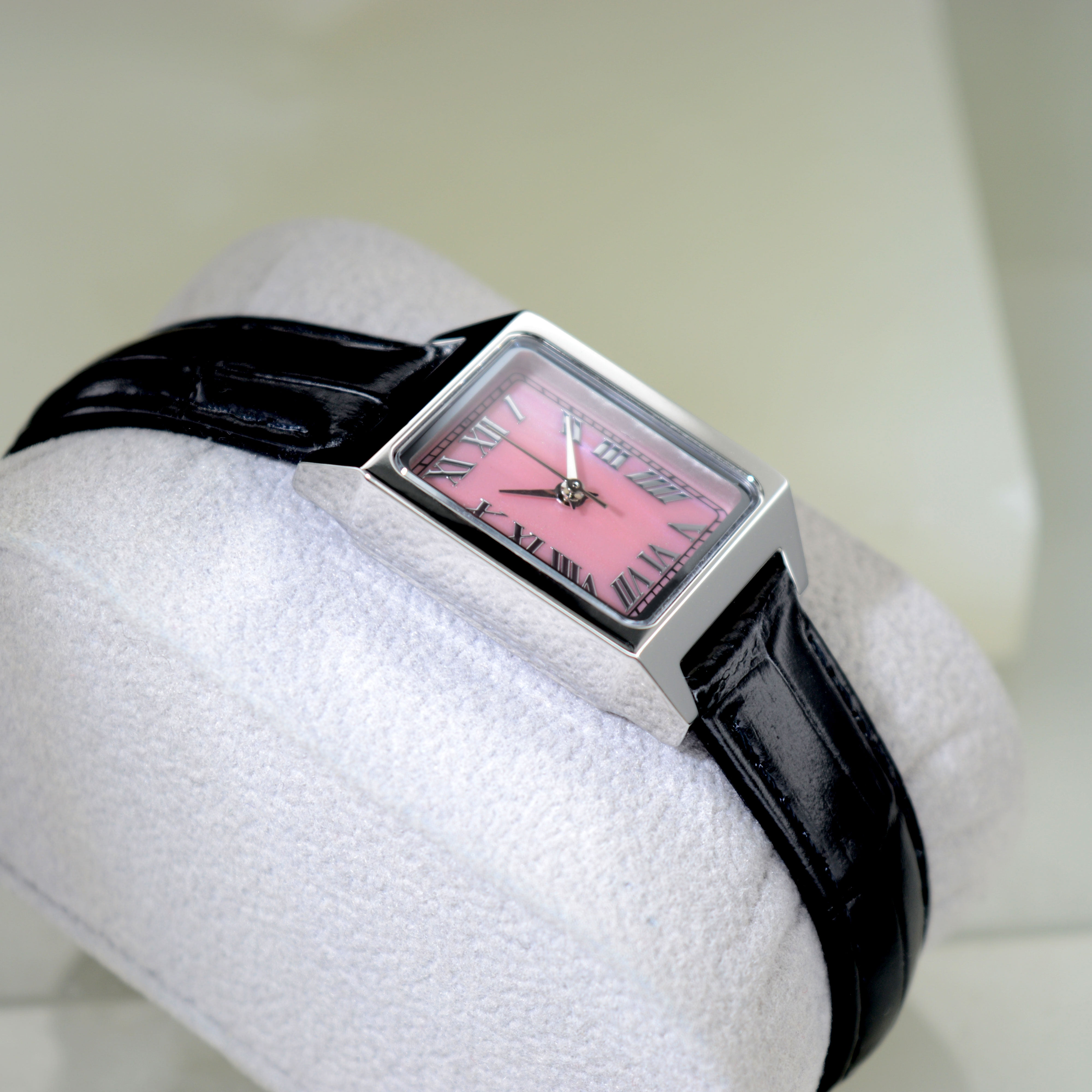 2026年新款粉色不锈钢小方表蓝宝石玻璃双面头层真皮表带女士手表,淘宝优惠券,粉丝福利购,淘宝优惠卷