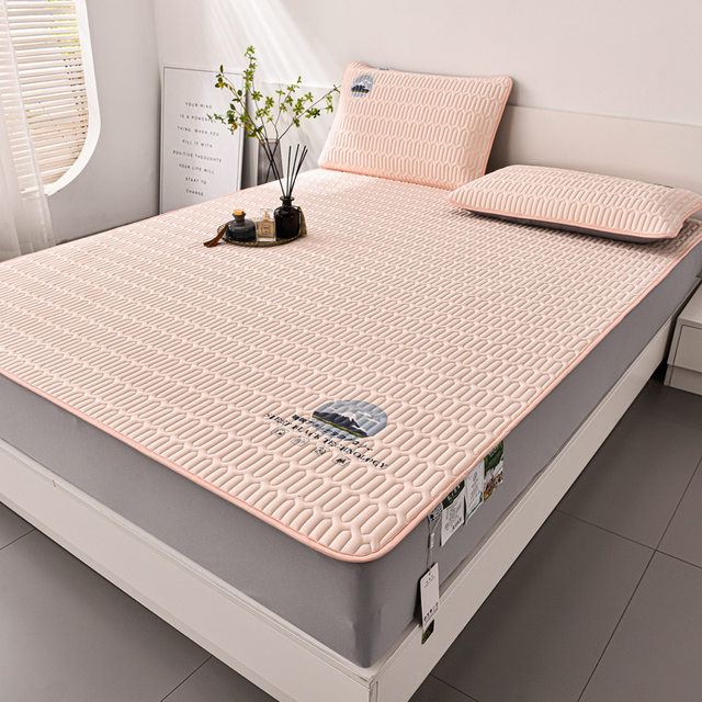 Summer thickened ice silk latex mat three-piece set folding soft mat sheets and bed sheets and bed sheets can be washed air-conditioned mat