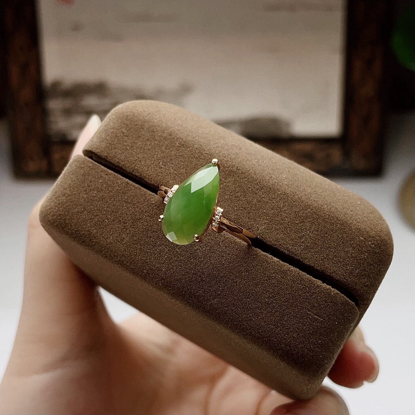 Jasper K gold water drop ring 18k gold with South African real diamonds, exquisite multi-diamond inlay, delicate jade quality