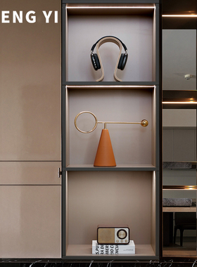 现代轻奢意式平衡几何艺术摆件