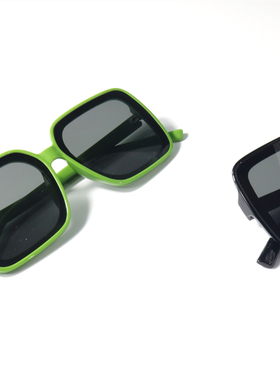 墨镜方形绿色复古风大框太阳眼镜