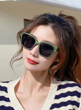 大框复古木纹中性瘦脸神器墨镜