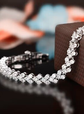 满钻手链镶轻奢个银色心形