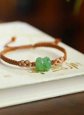 天然新疆和田玉玉器供应链俄料碧玉老料猕猴桃玉石并蒂莲手链带证