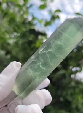 厂家直批天然萤石切割打磨抛光绿色萤石水晶柱单尖六棱量大从优