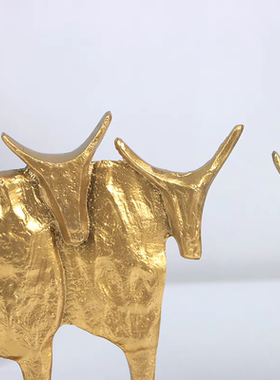 特价经典复古创意铸铁工艺品老黄牛家居酒店会所装饰铁艺桌面摆件