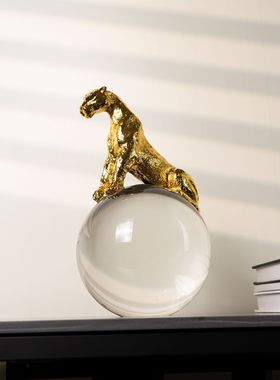 现代轻奢金属豹子水晶摆件样板间别墅酒店会所客厅书房装饰摆件
