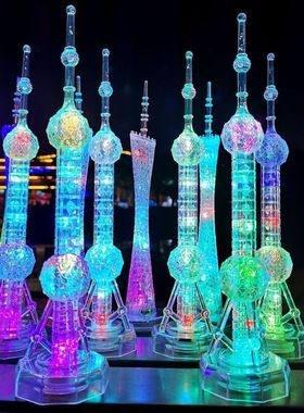 广州塔模型发光底座小蛮腰的旅游纪念品水晶摆件模型新款创意礼物