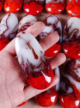 天然戈壁玉鸡血手把件新疆